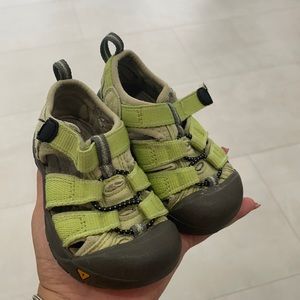 Toddler keen sandal